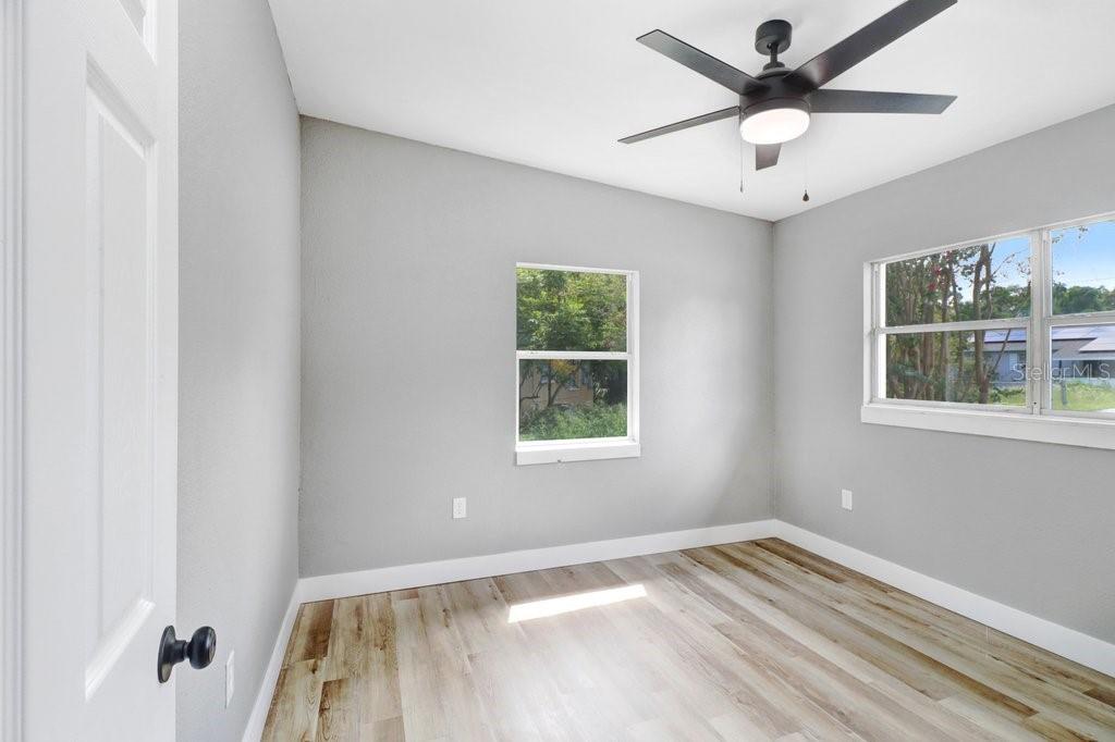 124 EDGEWATER DRIVE, Winter Haven, FL 33881