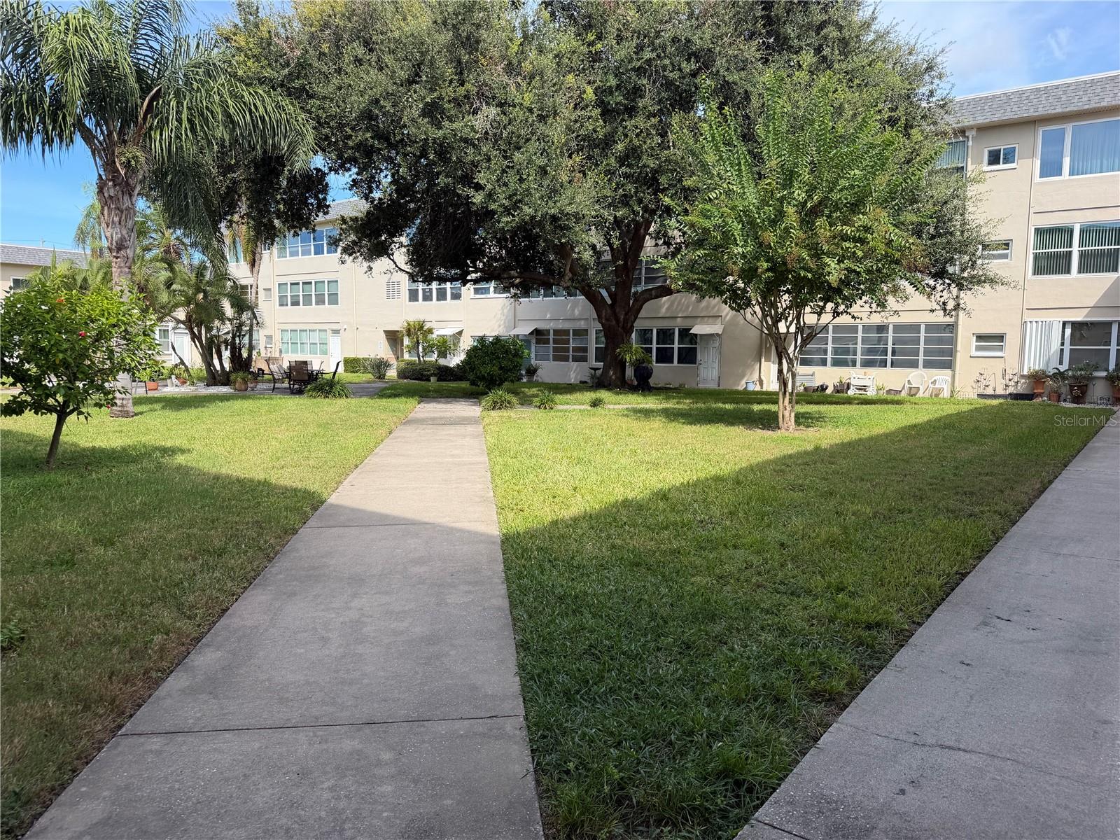 1220 57TH STREET N, #101C, St Petersburg, FL 33710