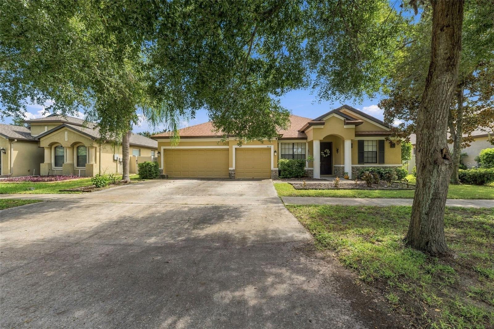 9808 CARR ROAD, Riverview, FL 33569