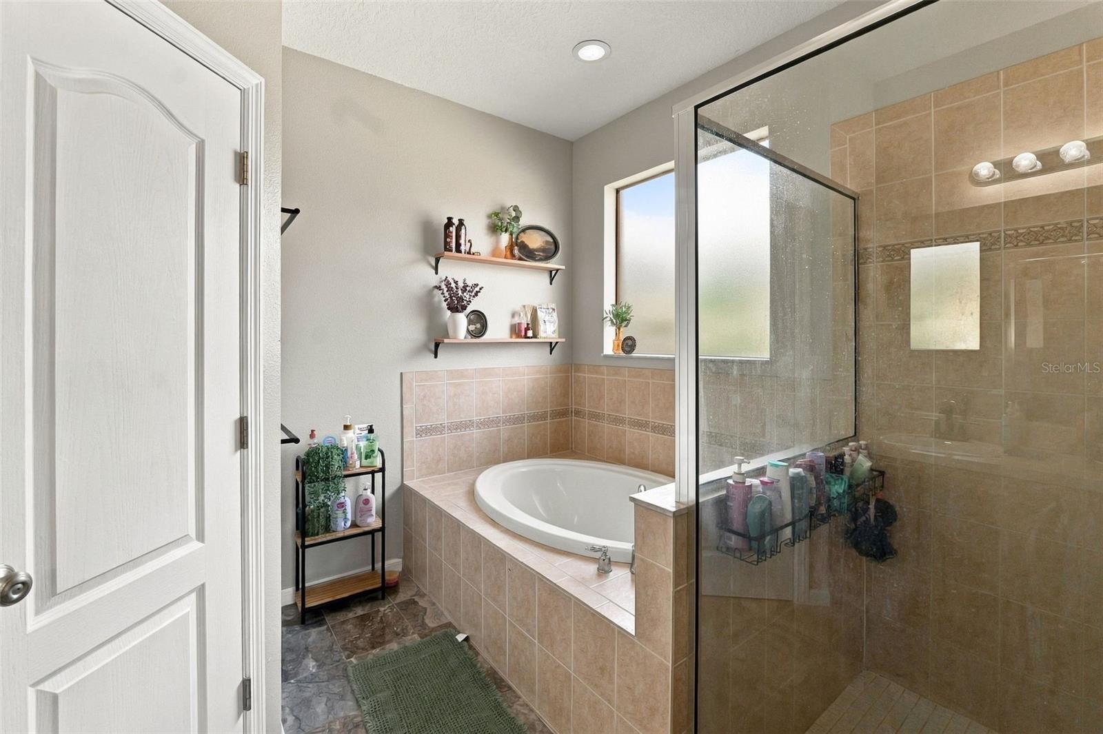 9808 CARR ROAD, Riverview, FL 33569