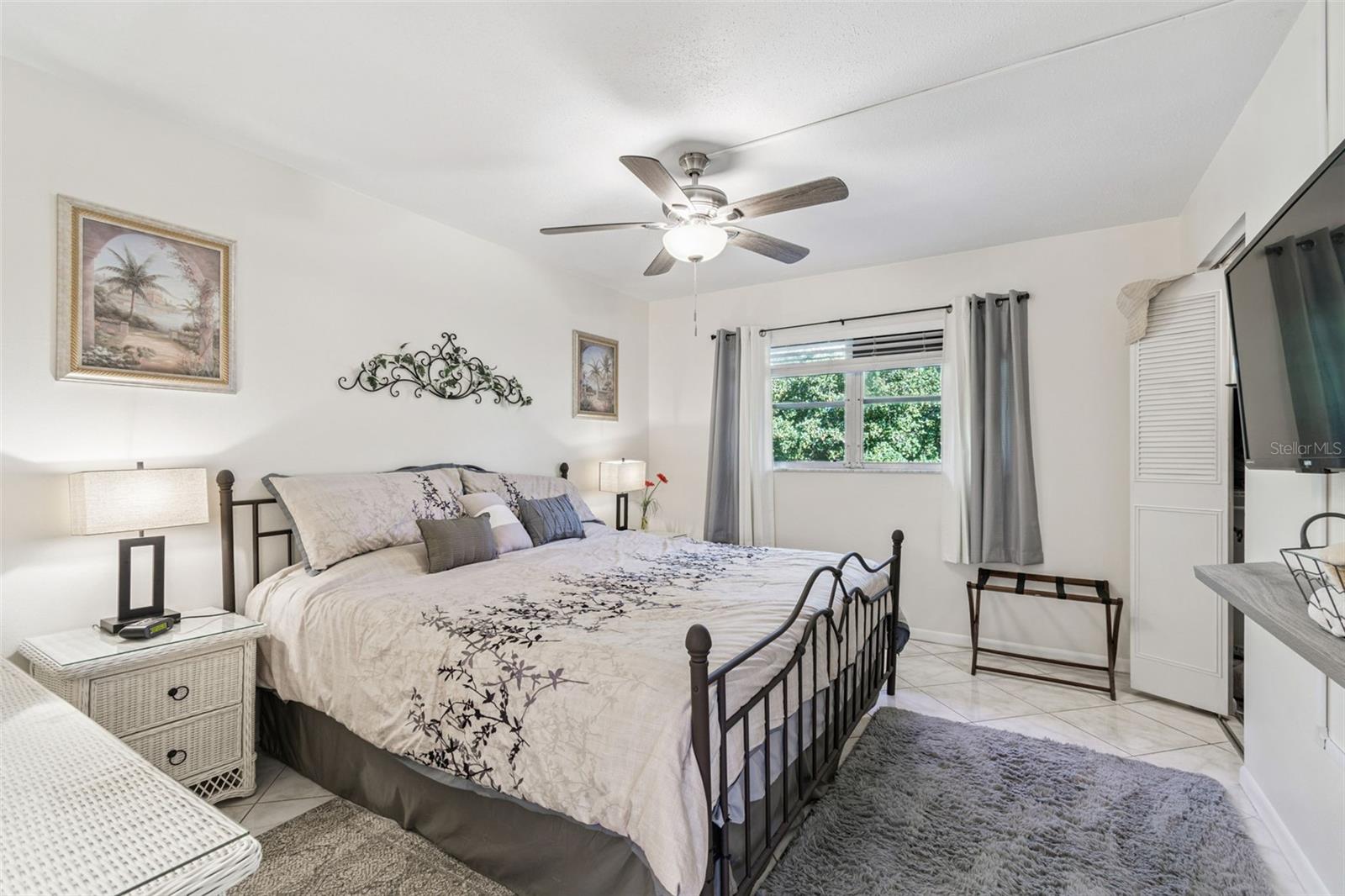 2750 E BAY DRIVE, #12B, Largo, FL 33771