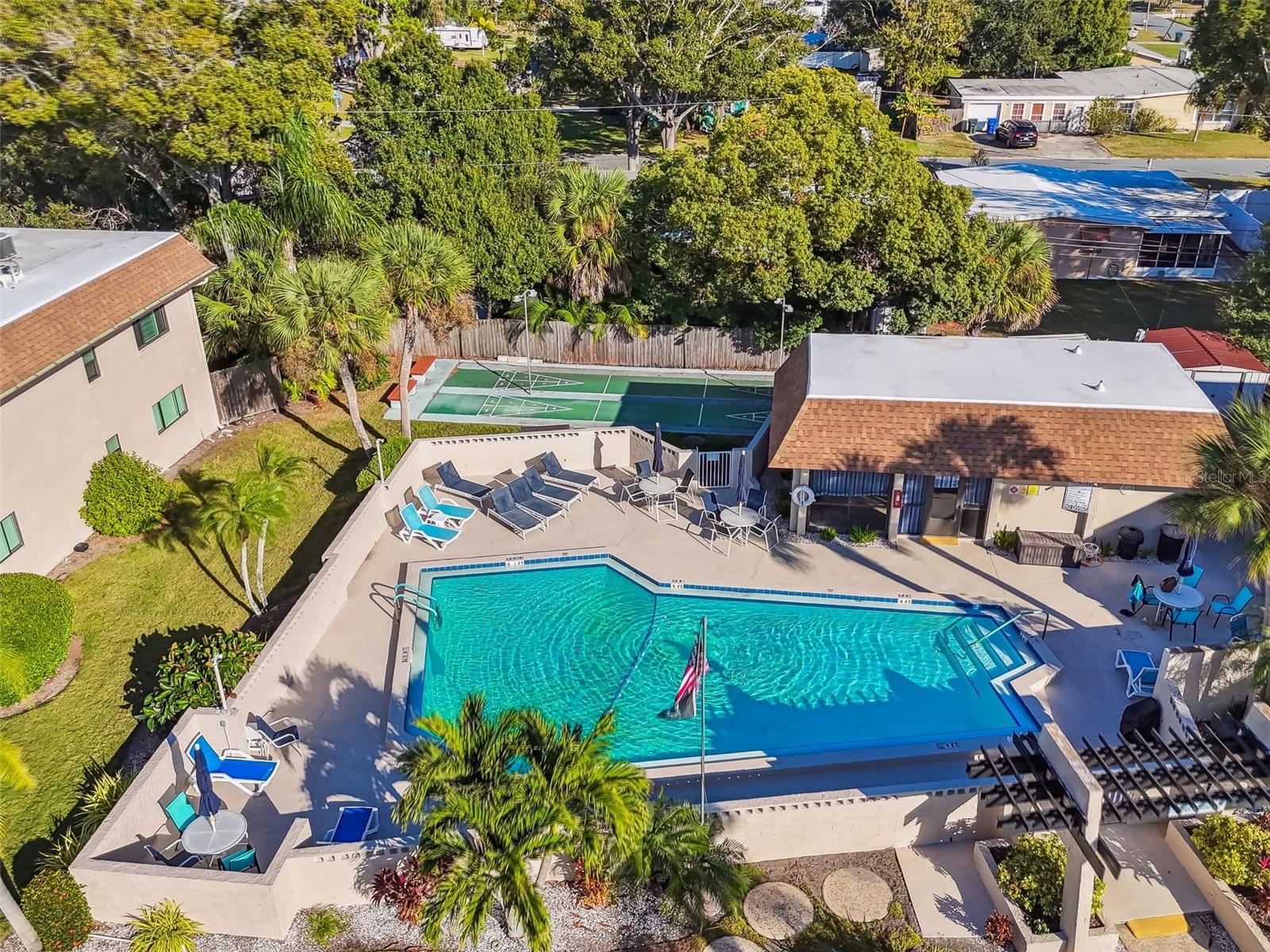 2750 E BAY DRIVE, #12B, Largo, FL 33771