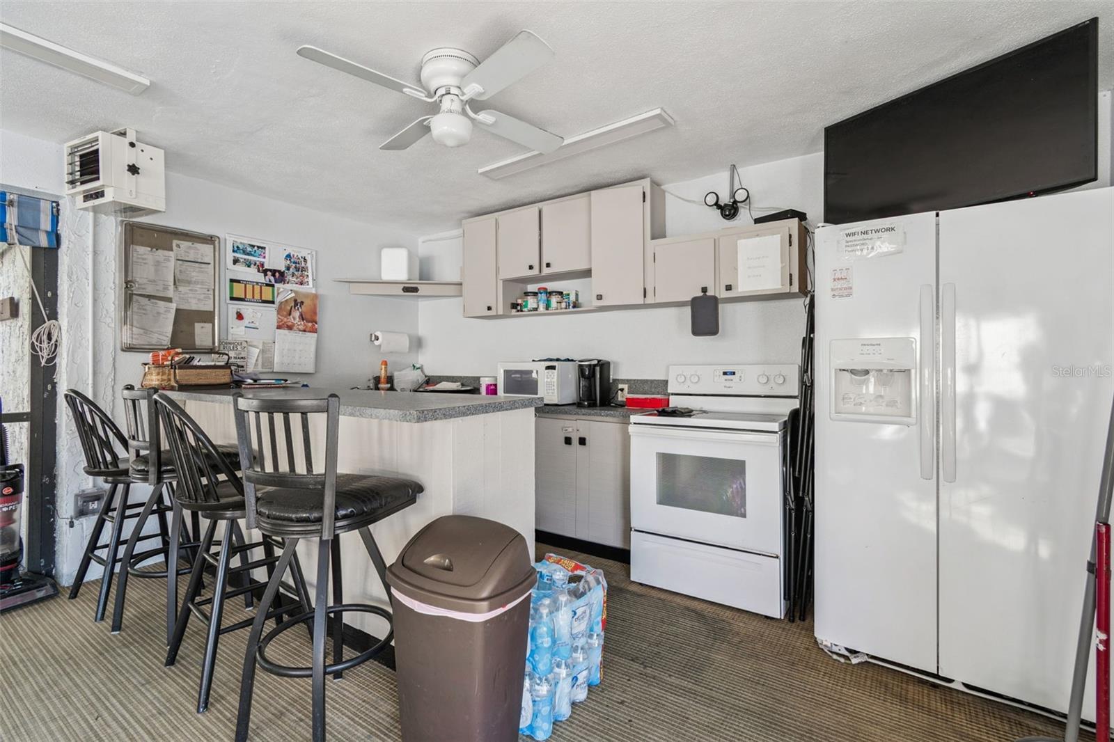 2750 E BAY DRIVE, #12B, Largo, FL 33771