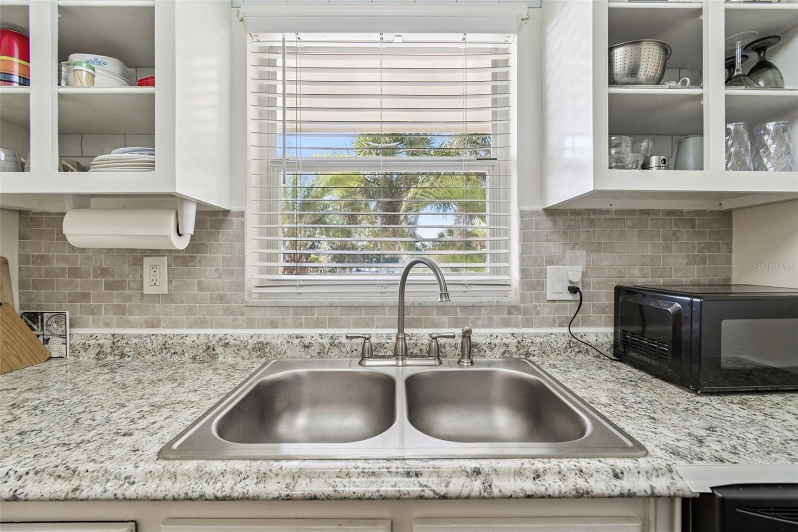 2750 E BAY DRIVE, #12B, Largo, FL 33771