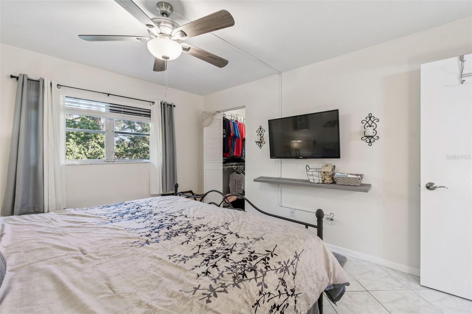 2750 E BAY DRIVE, #12B, Largo, FL 33771