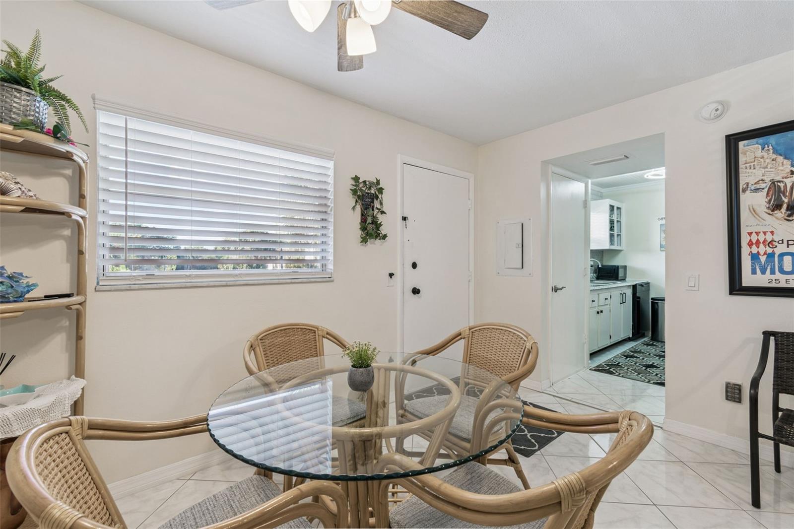 2750 E BAY DRIVE, #12B, Largo, FL 33771 2750 E BAY DRIVE, #12B, Largo, FL 33771