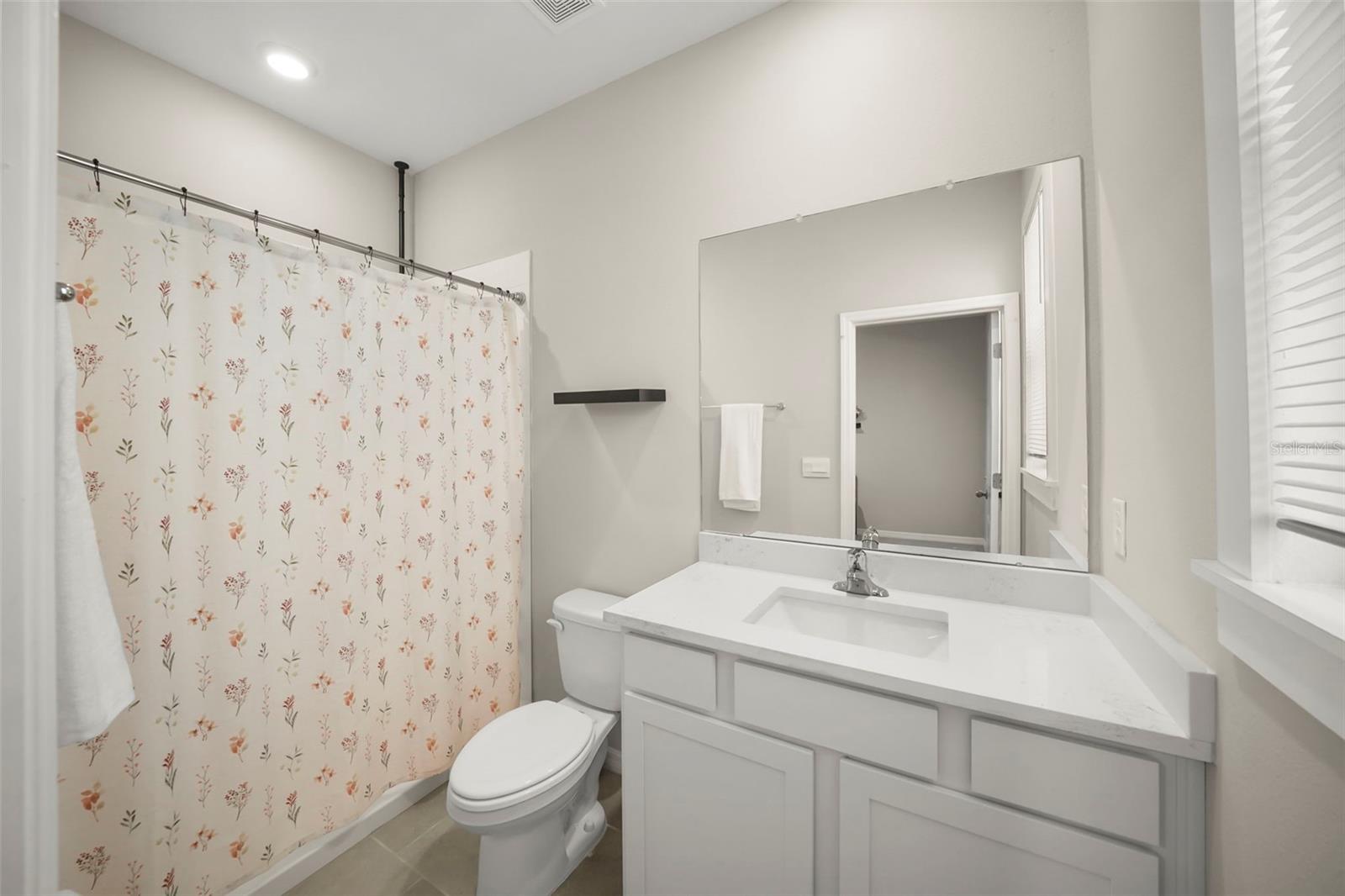 6016 WANDERING WILLOW DRIVE, Wesley Chapel, FL 33545