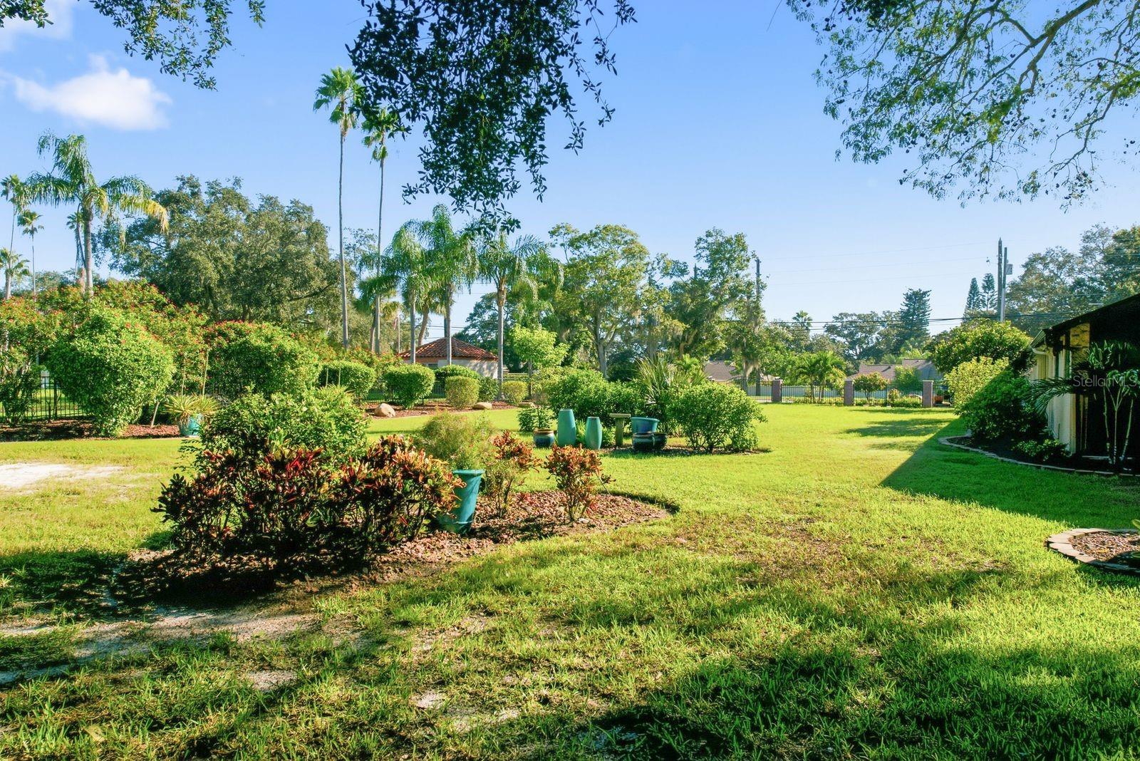 580 S FLORIDA AVENUE, Tarpon Springs, FL 34689