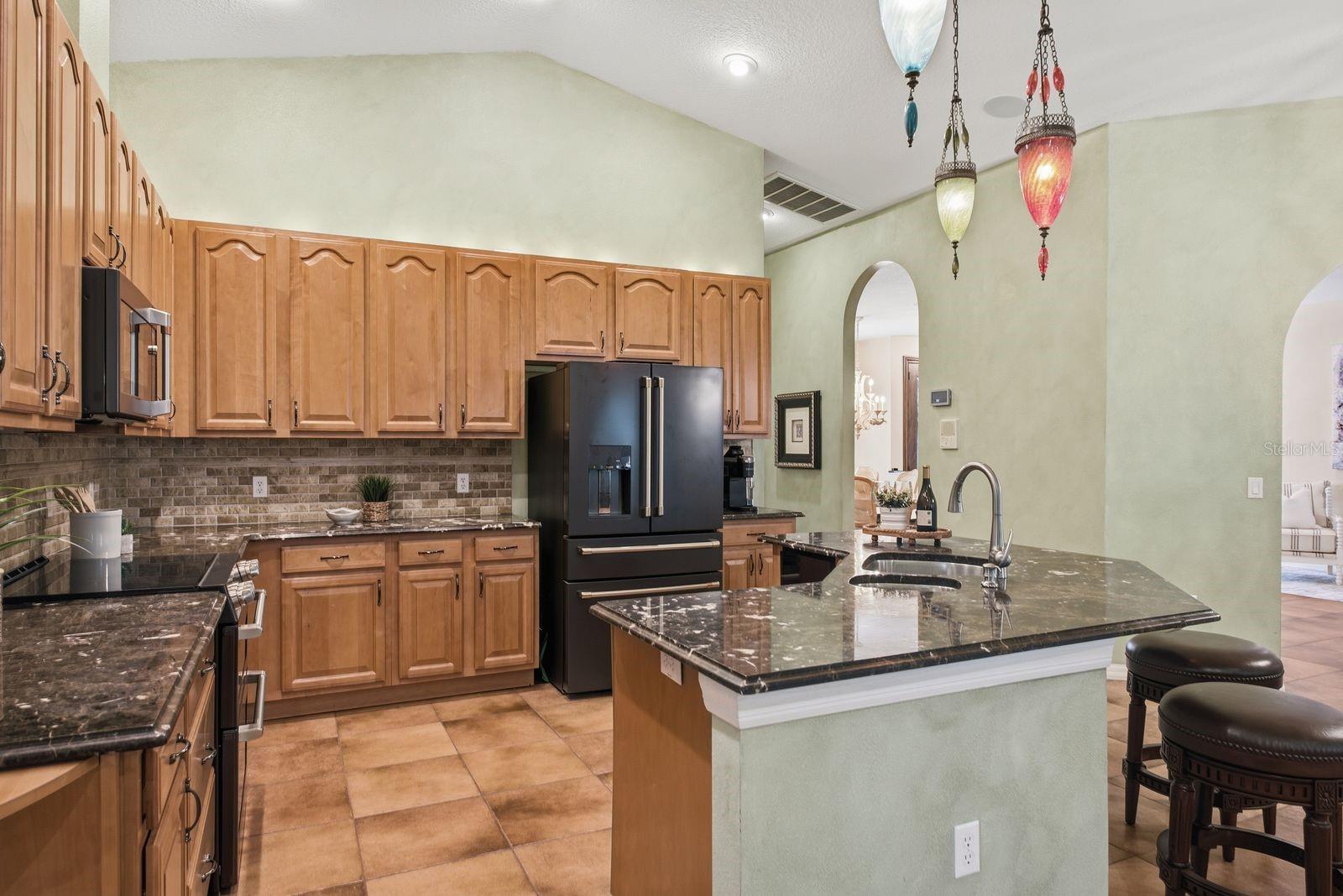 580 S FLORIDA AVENUE, Tarpon Springs, FL 34689