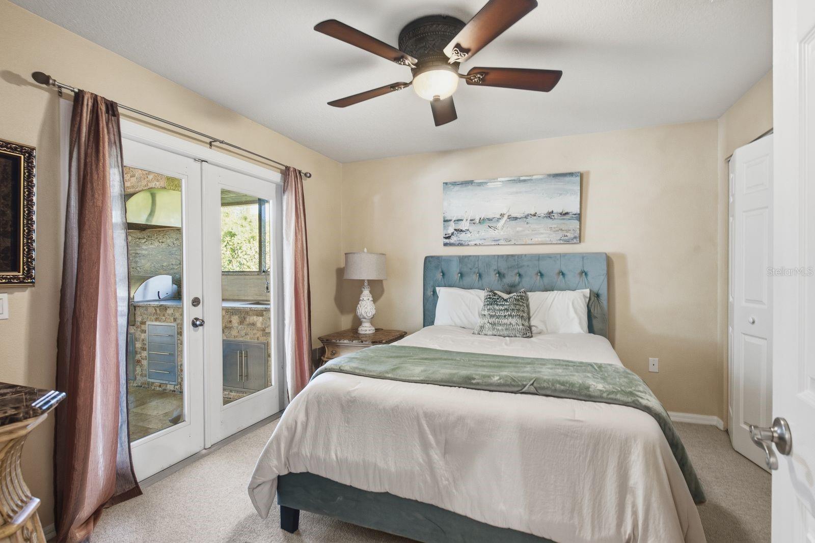 580 S FLORIDA AVENUE, Tarpon Springs, FL 34689