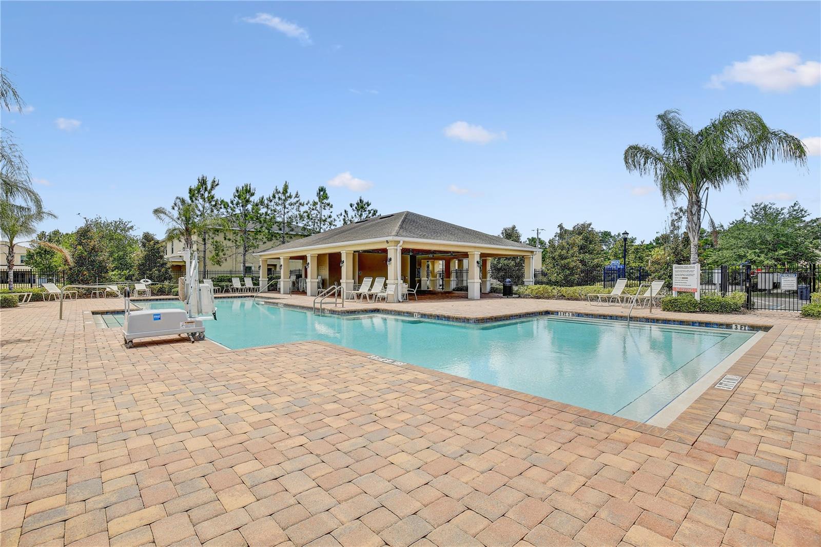 9904 HOUND CHASE DRIVE, Gibsonton, FL 33534