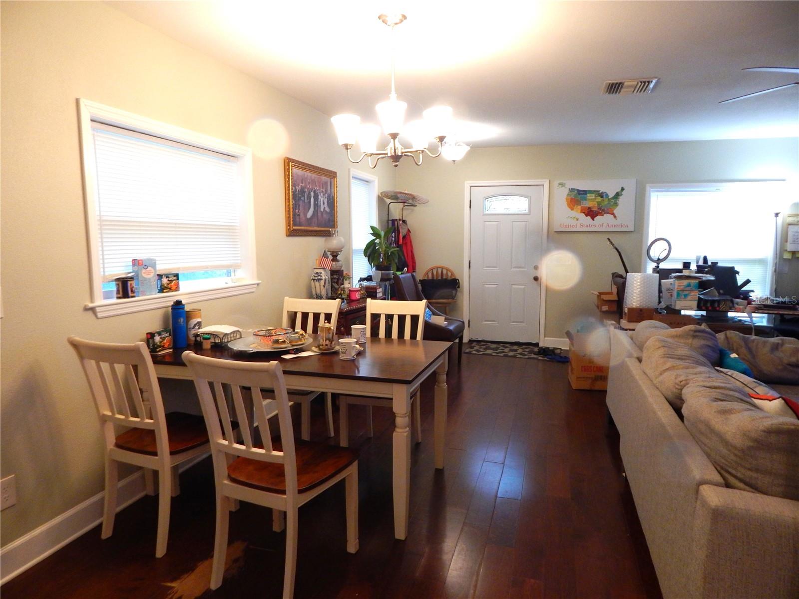 8608 N 9TH STREET, Tampa, FL 33604 8608 N 9TH STREET, Tampa, FL 33604