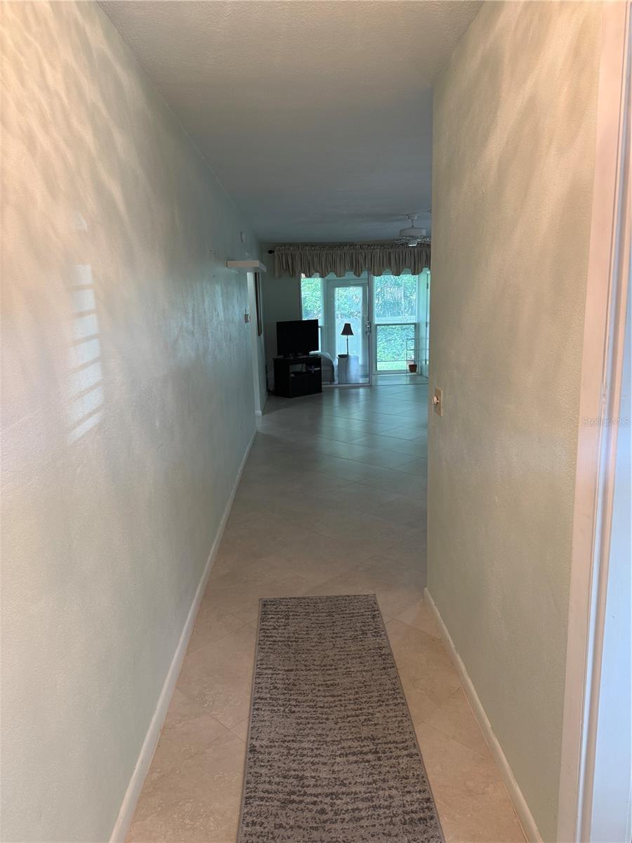 1411 NORMANDY PARK DRIVE, #4, Clearwater, FL 33756