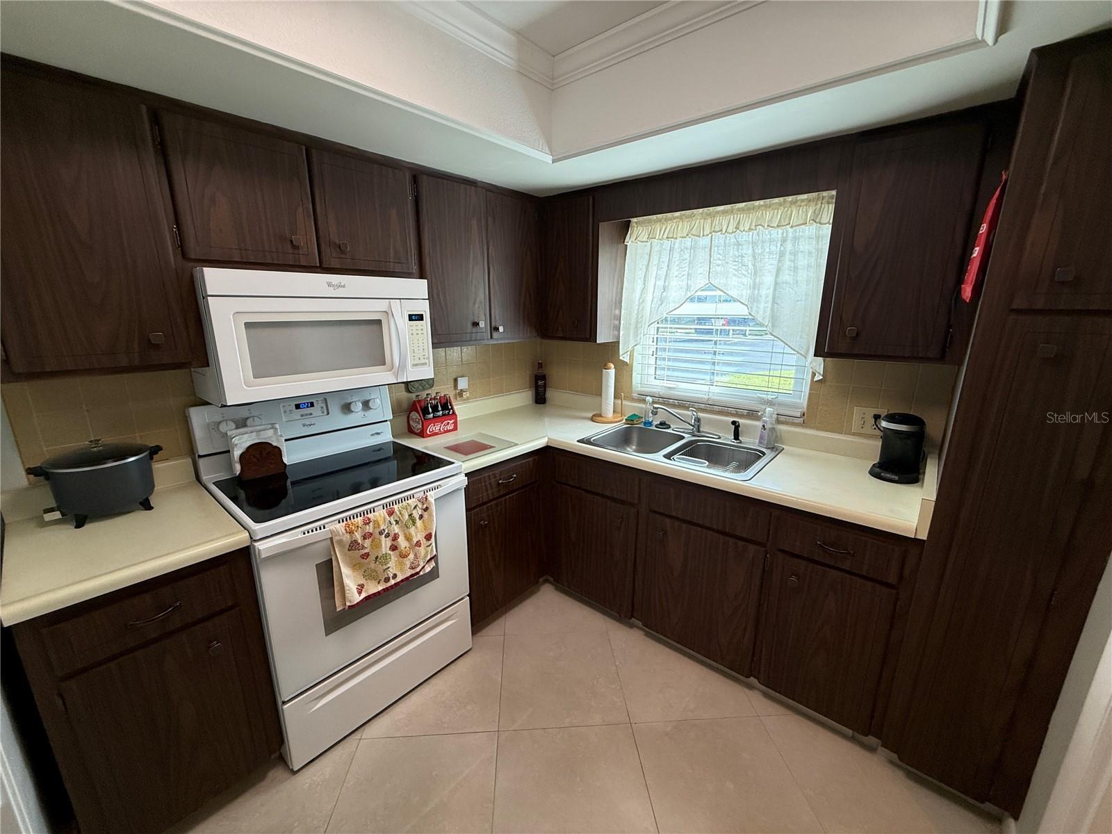 1411 NORMANDY PARK DRIVE, #4, Clearwater, FL 33756