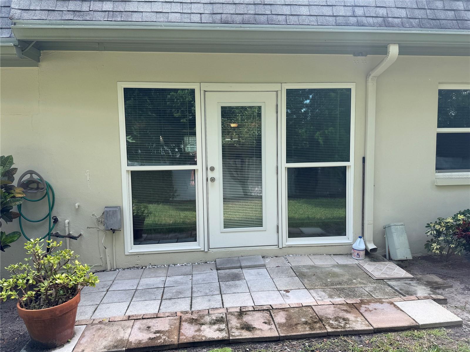 1411 NORMANDY PARK DRIVE, #4, Clearwater, FL 33756