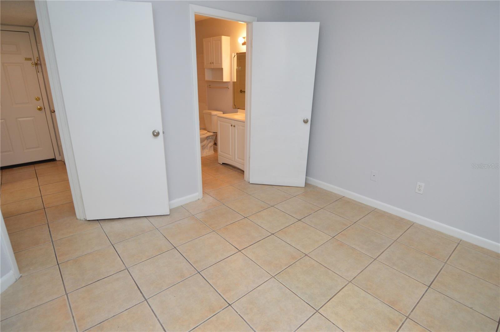 8638 FANCY FINCH DRIVE, #101, Tampa, FL 33614