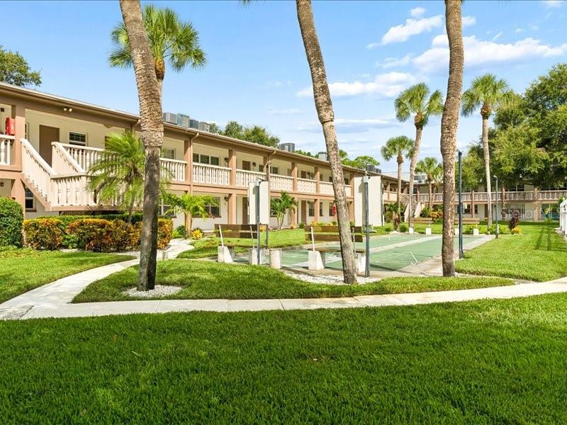 650 PINELLAS POINT DRIVE S, #240, St Petersburg, FL 33705