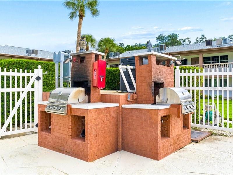 650 PINELLAS POINT DRIVE S, #240, St Petersburg, FL 33705