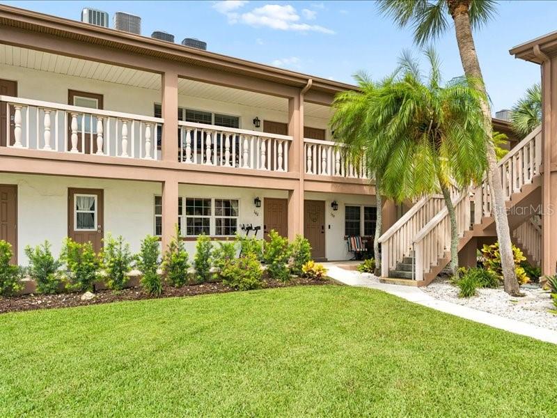650 PINELLAS POINT DRIVE S, #240, St Petersburg, FL 33705