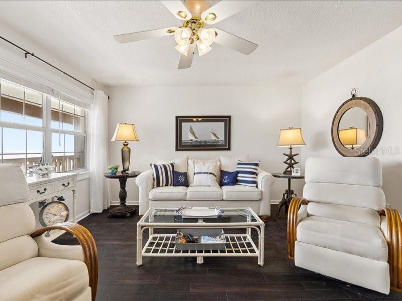 650 PINELLAS POINT DRIVE S, #240, St Petersburg, FL 33705