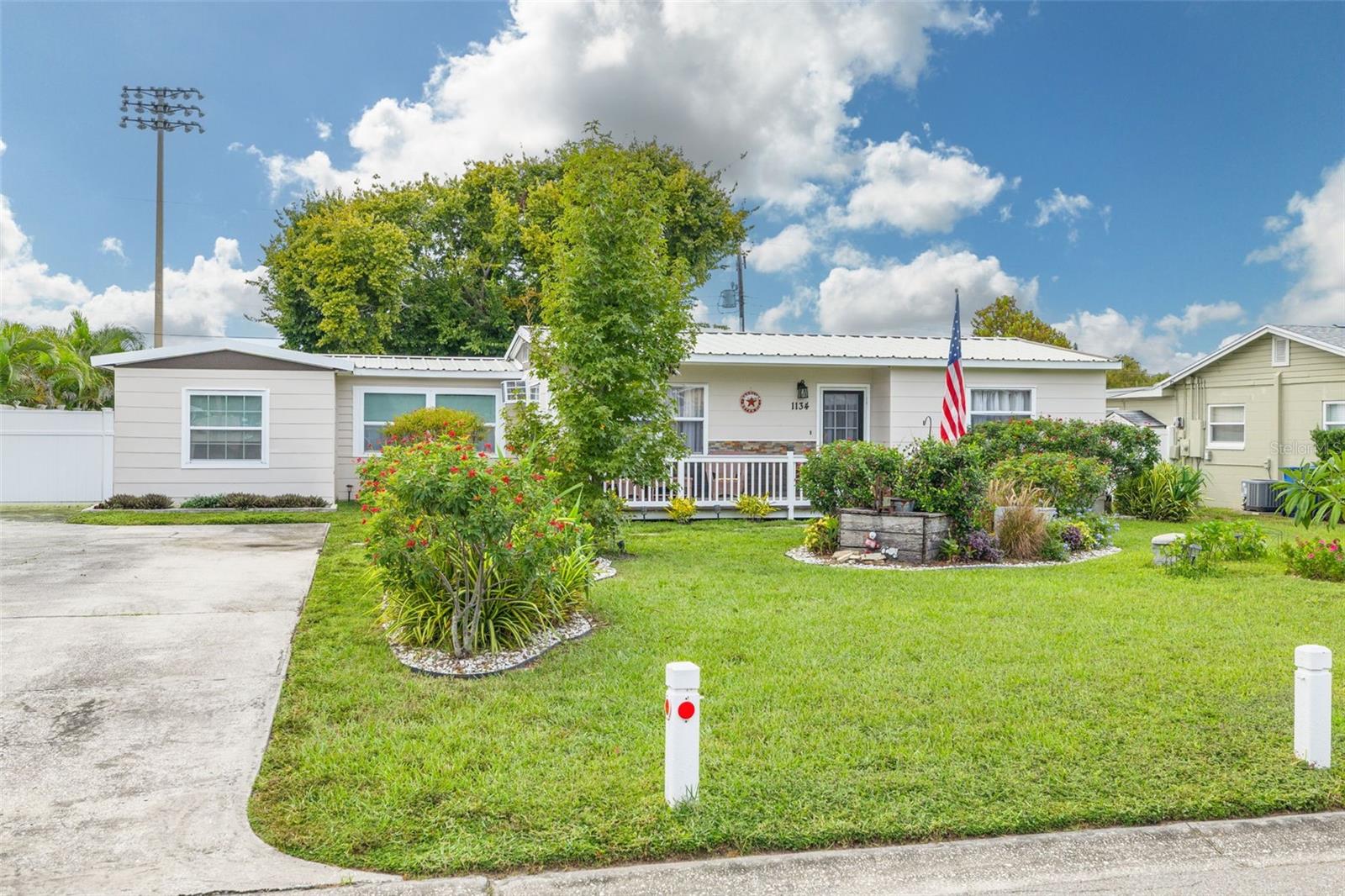 1134 62ND STREET, St Petersburg, FL 33710