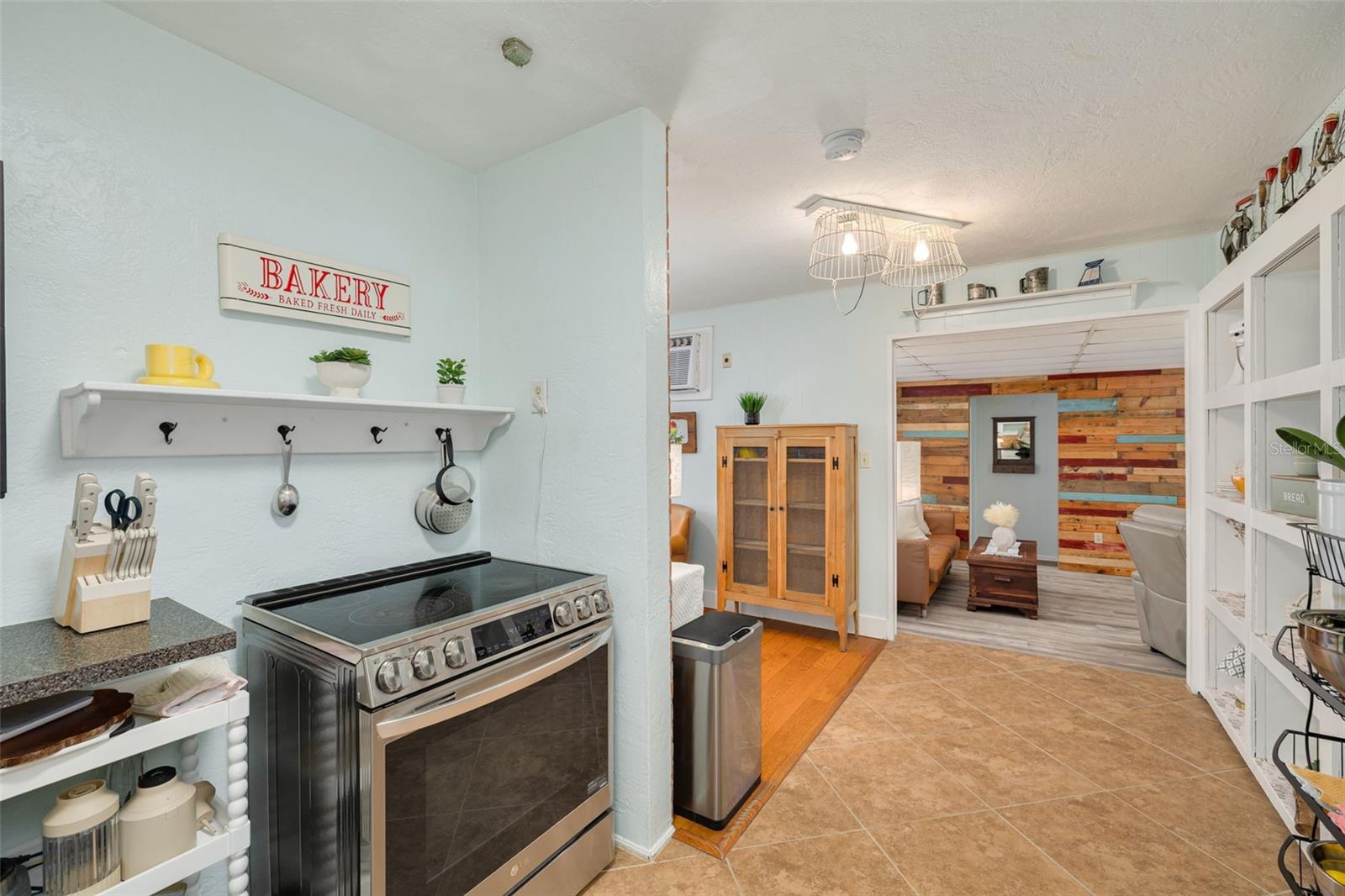 1134 62ND STREET, St Petersburg, FL 33710