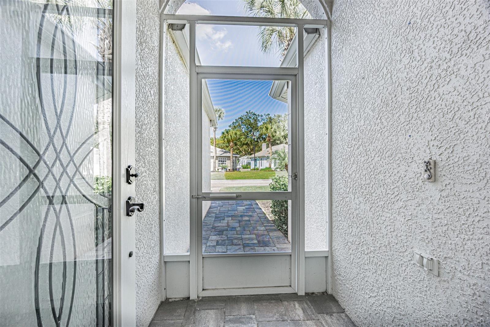 Screened front entry for cross breezes!
