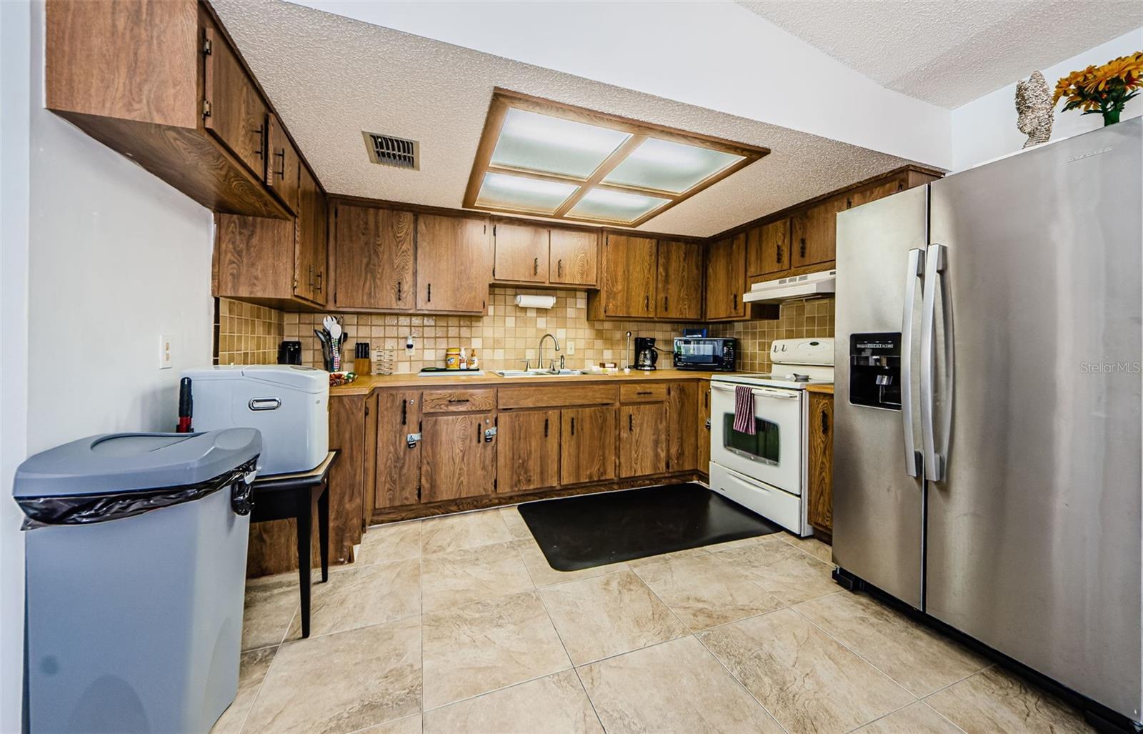9930 EAGLES POINT CIRCLE, #1, Port Richey, FL 34668