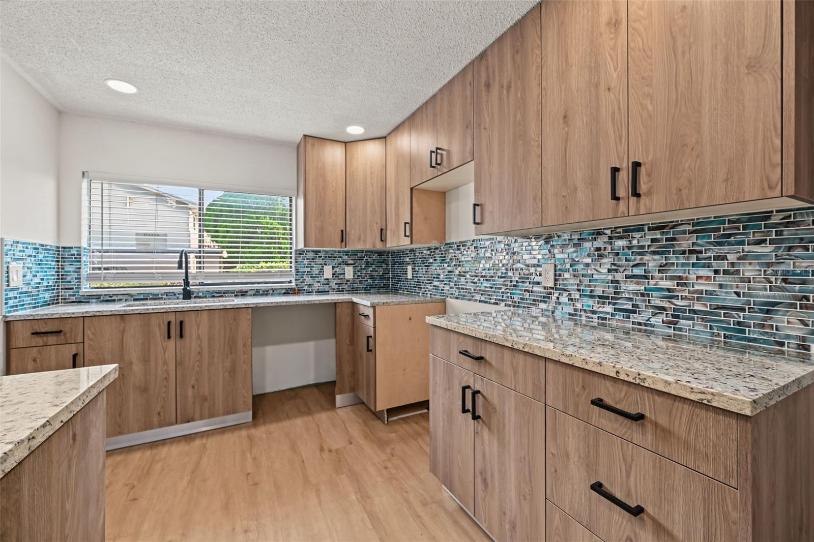 9930 EAGLES POINT CIRCLE, #1, Port Richey, FL 34668