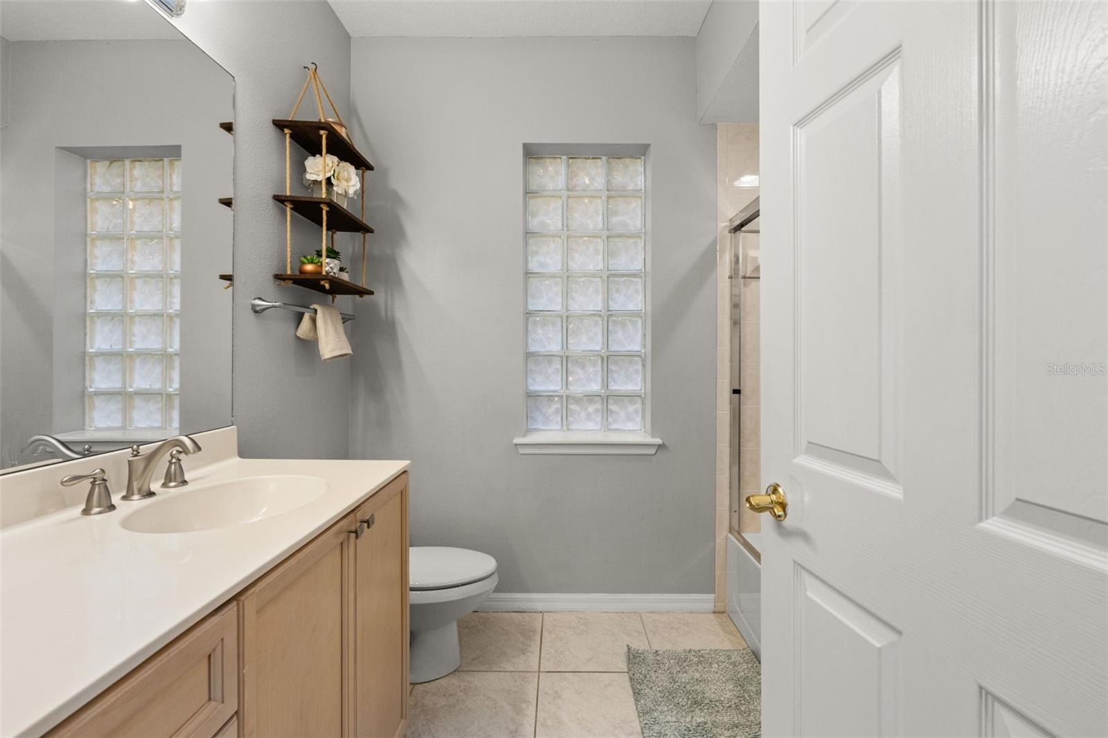 6029 HAMMOCK HILL AVENUE, Lithia, FL 33547