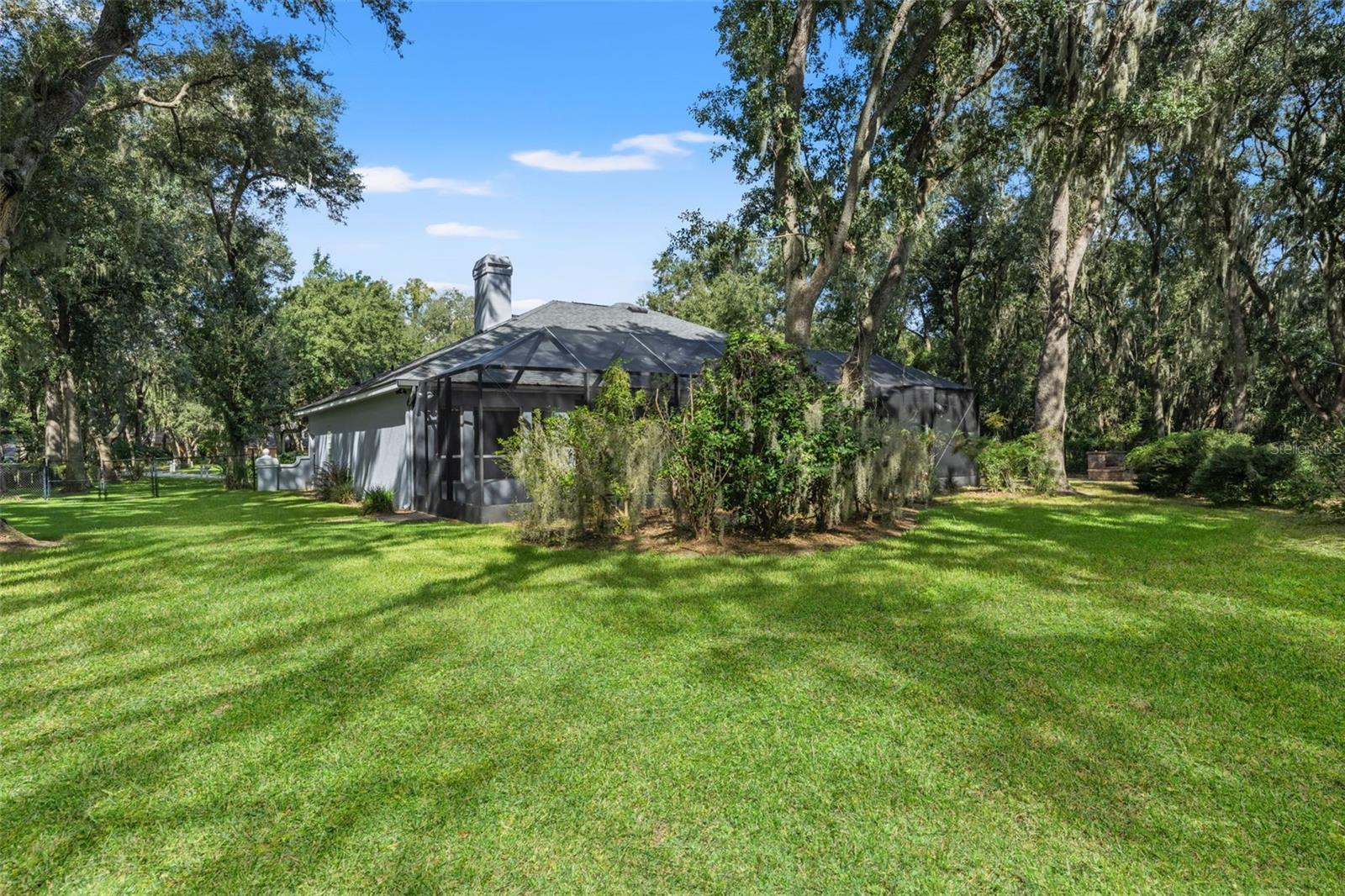 6029 HAMMOCK HILL AVENUE, Lithia, FL 33547