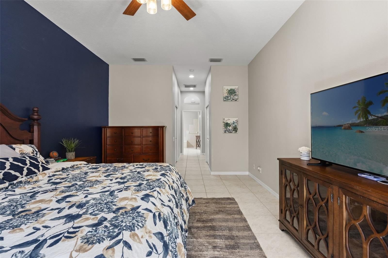 6029 HAMMOCK HILL AVENUE, Lithia, FL 33547