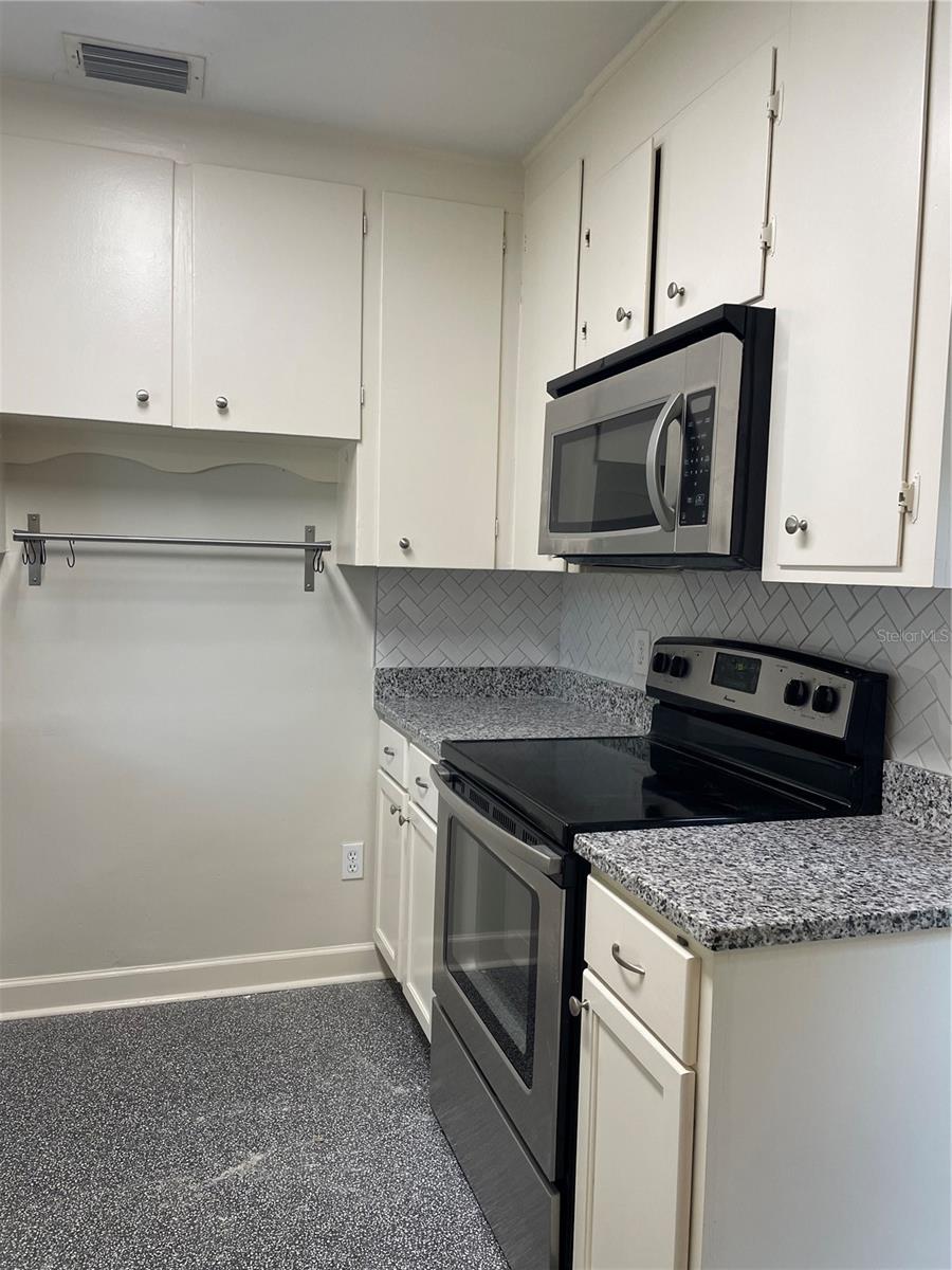 303 S AUDUBON AVENUE, Tampa, FL 33609