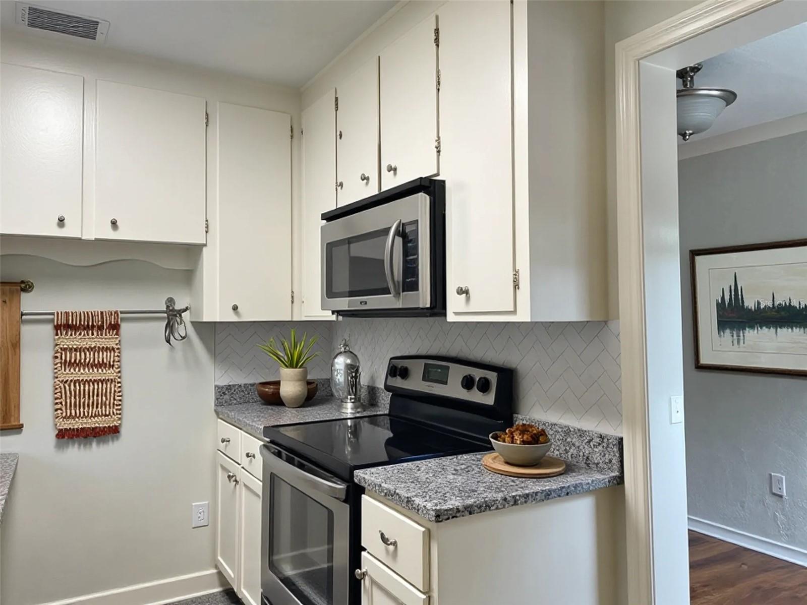 303 S AUDUBON AVENUE, Tampa, FL 33609