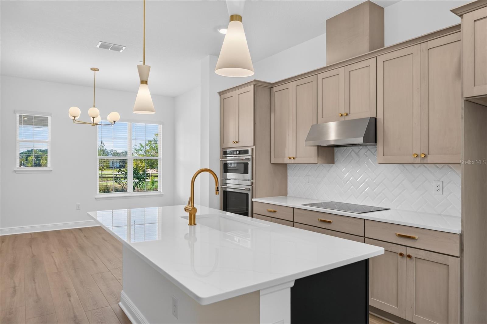 13317 LUSH LIME ALLEY, Windermere, FL 34786