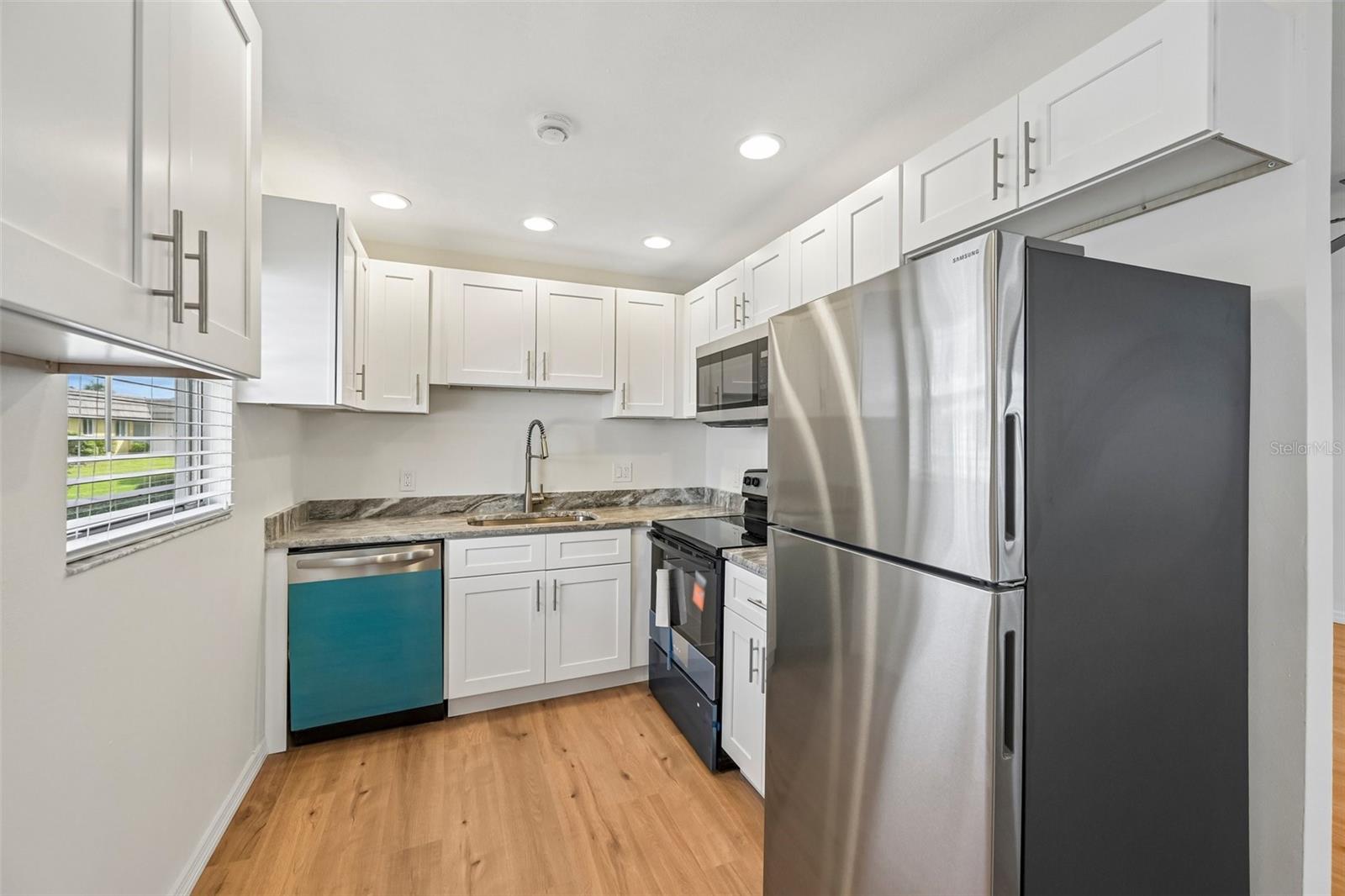 202 BEDFORD TRAIL, #109, Sun City Center, FL 33573