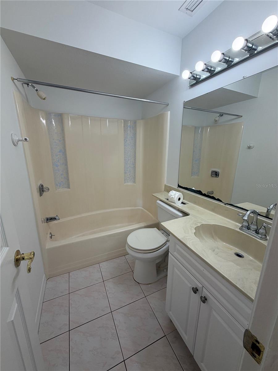 25275 RAMPART BOULEVARD, #307, Punta Gorda, FL 33983
