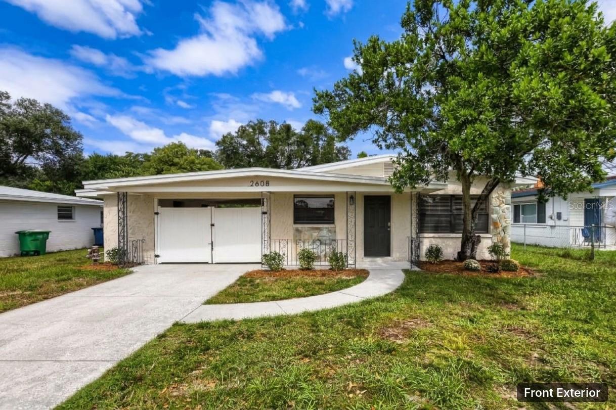 2608 E YUKON STREET, Tampa, FL 33604