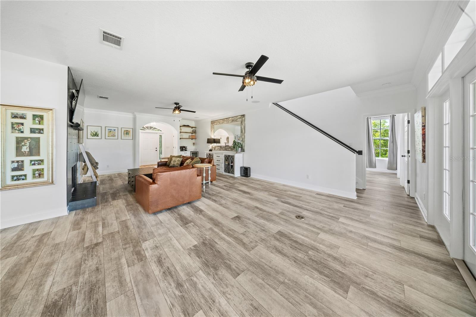 1456 N JASMINE AVENUE, Tarpon Springs, FL 34689