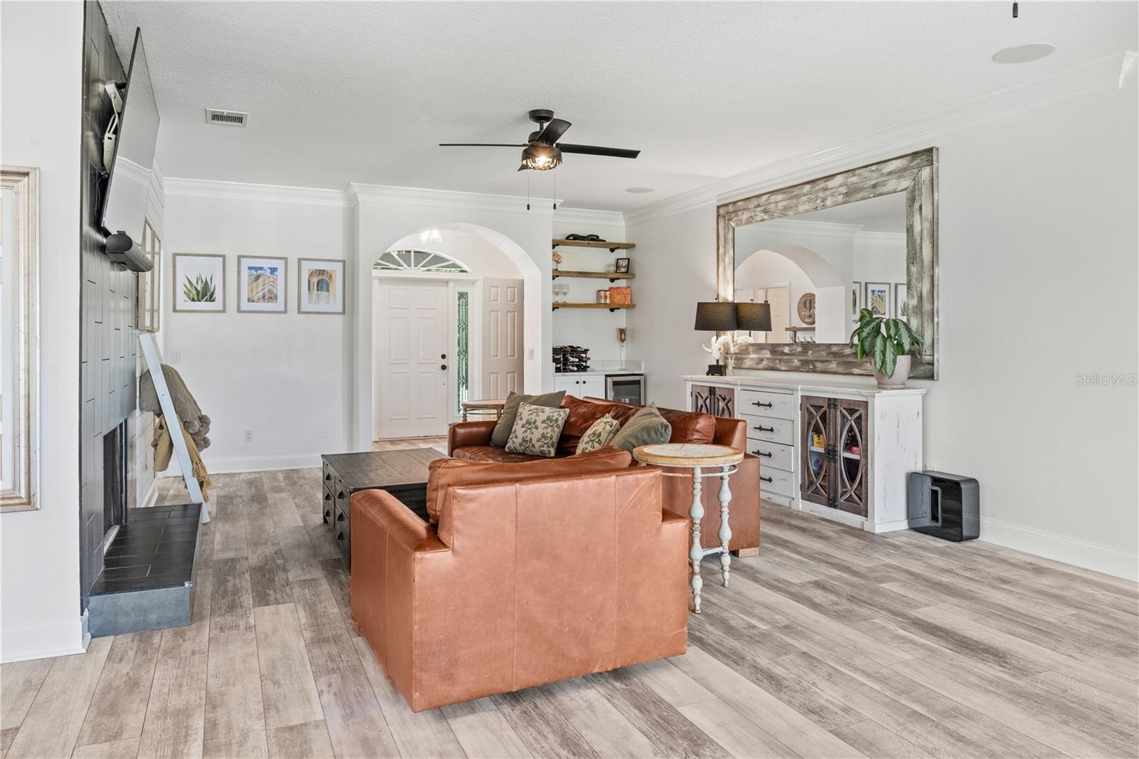 1456 N JASMINE AVENUE, Tarpon Springs, FL 34689