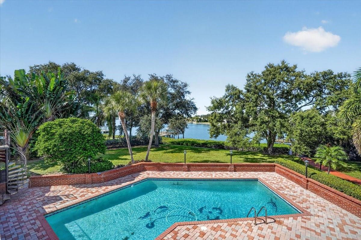 2278 KINGS POINT DRIVE, Largo, FL 33774