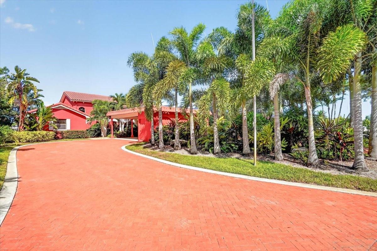 2278 KINGS POINT DRIVE, Largo, FL 33774