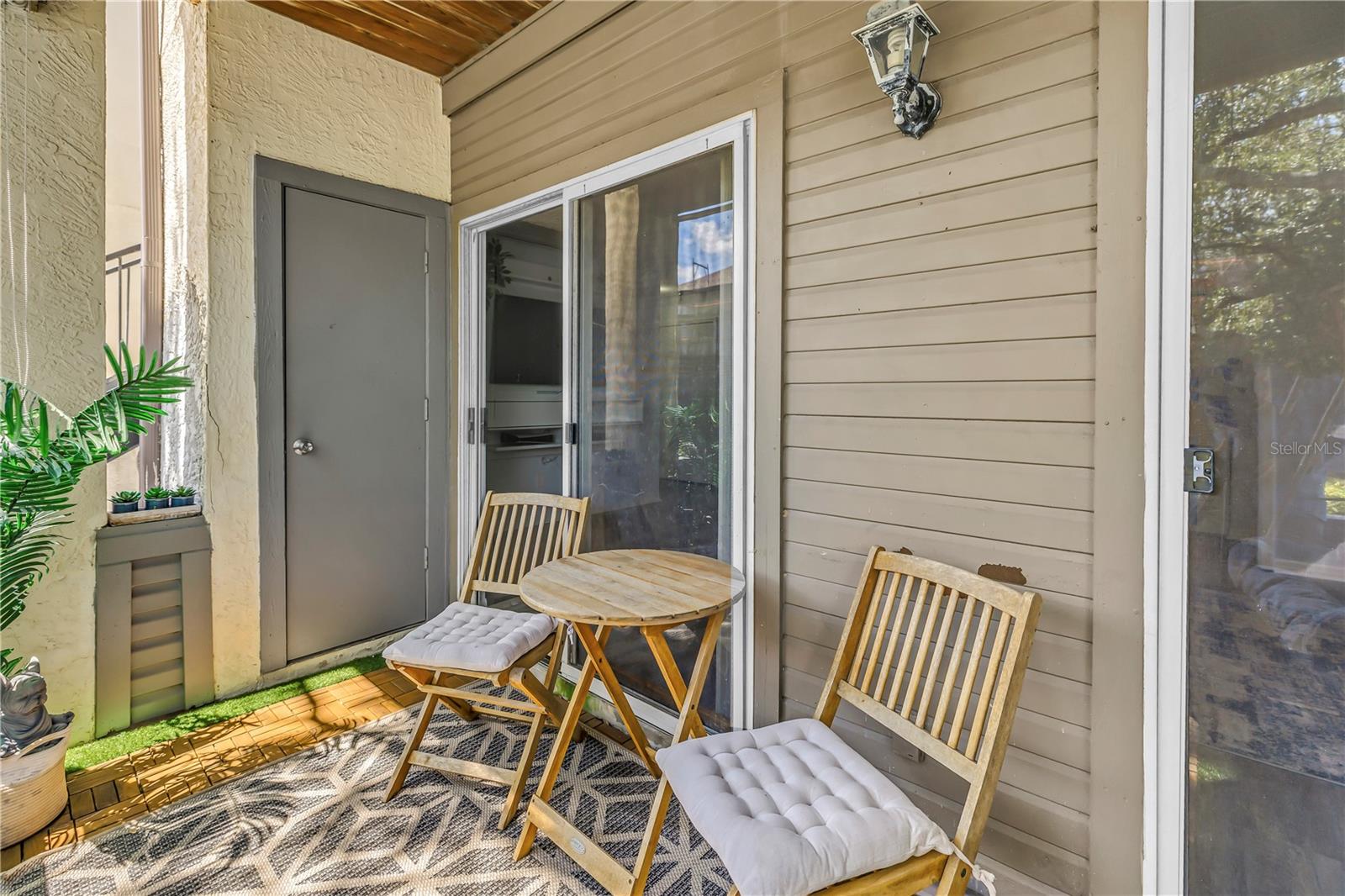 covered porch