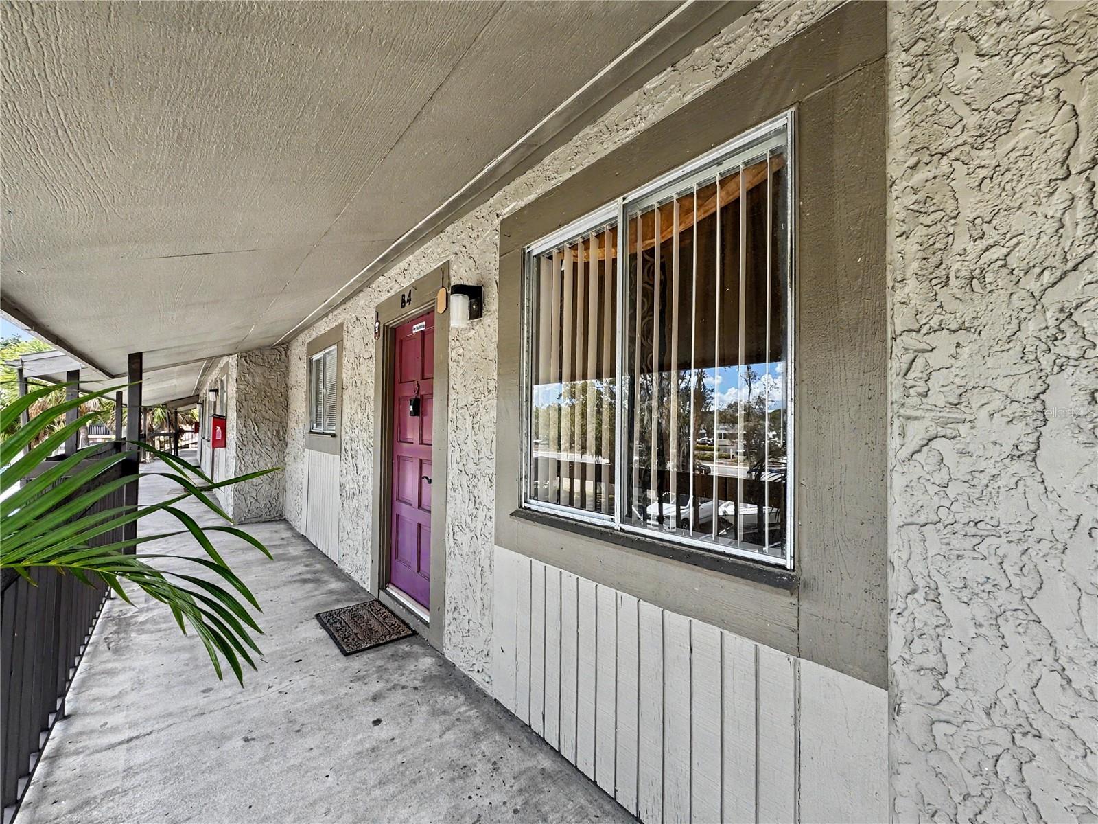 6328 NEWTOWN CIRCLE, #B4, Tampa, FL 33615 6328 NEWTOWN CIRCLE, #B4, Tampa, FL 33615
