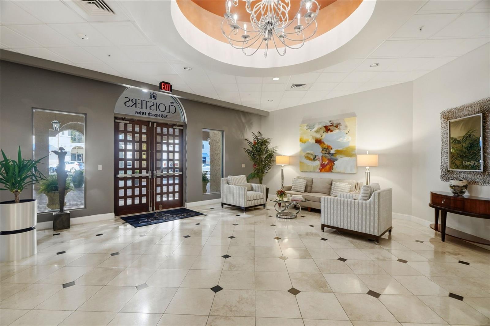 288 BEACH DRIVE NE, #10B, St Petersburg, FL 33701