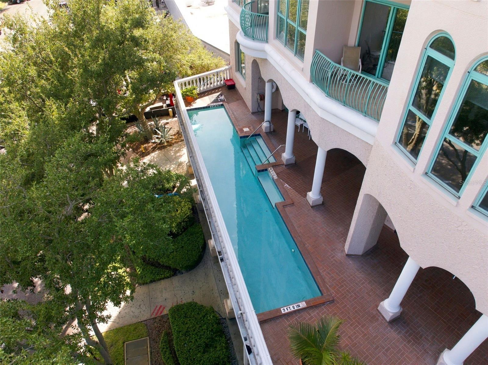 288 BEACH DRIVE NE, #10B, St Petersburg, FL 33701