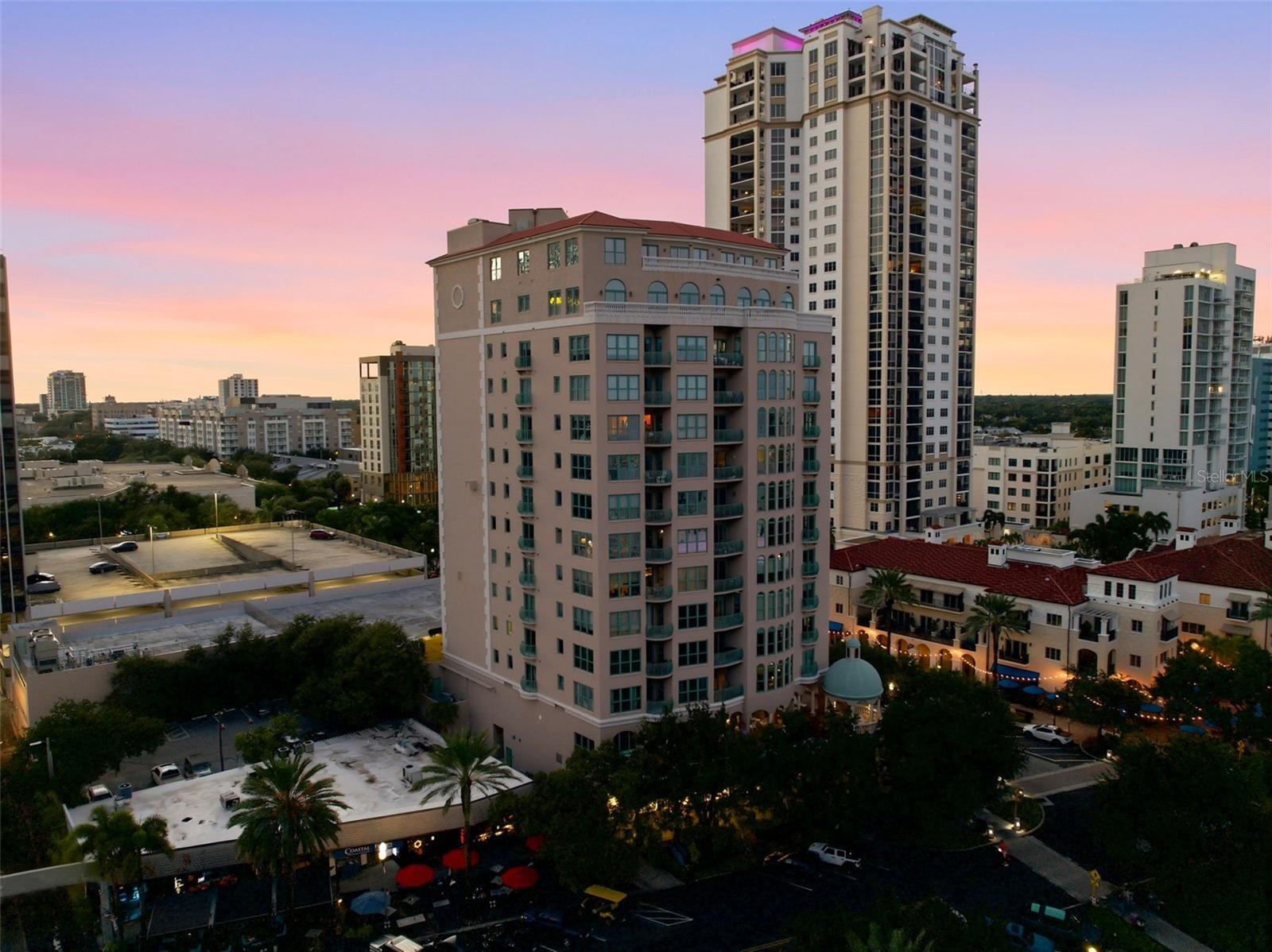288 BEACH DRIVE NE, #10B, St Petersburg, FL 33701