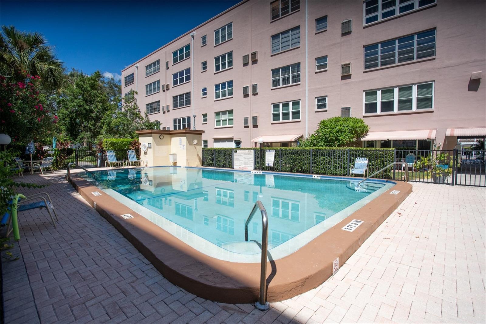 Pool Between Bldgs!