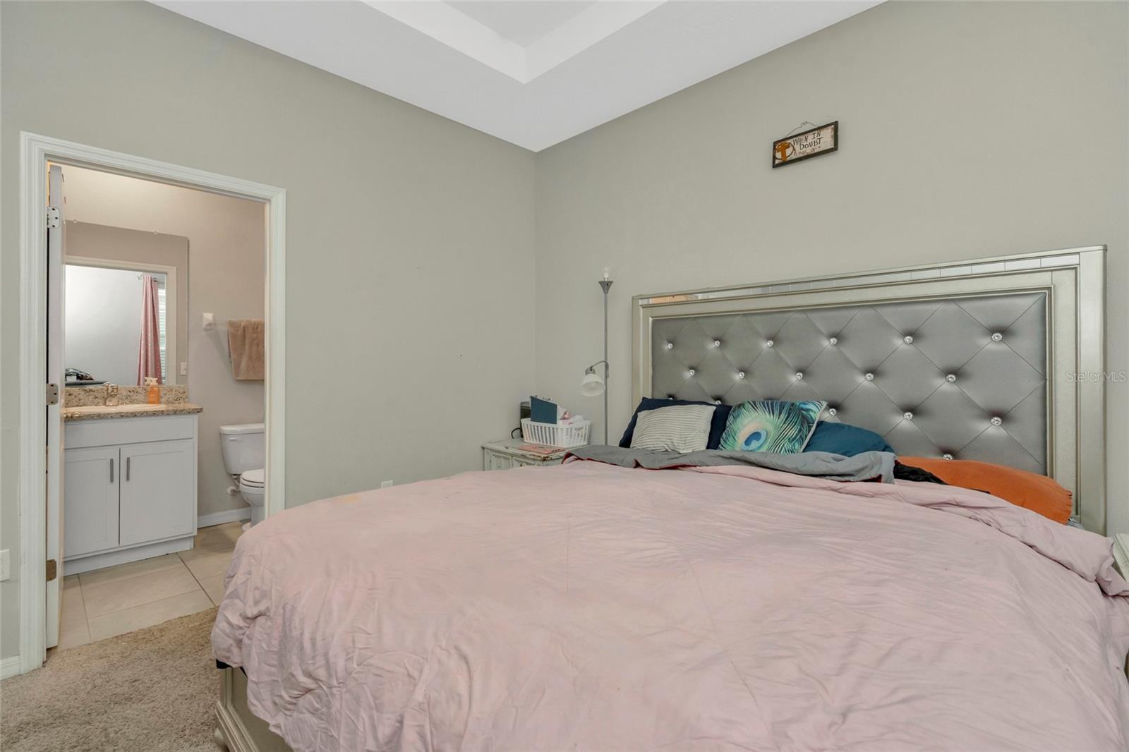 bedroom 4 (in-law suite) tray ceiling
