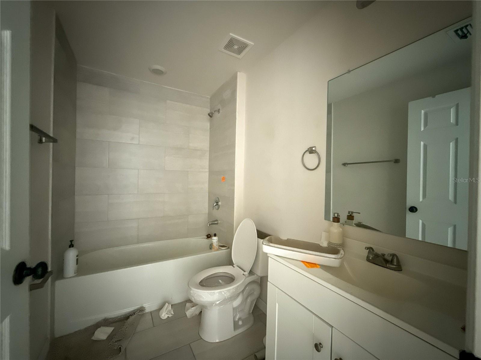 514 NE 5TH PLACE, Cape Coral, FL 33909